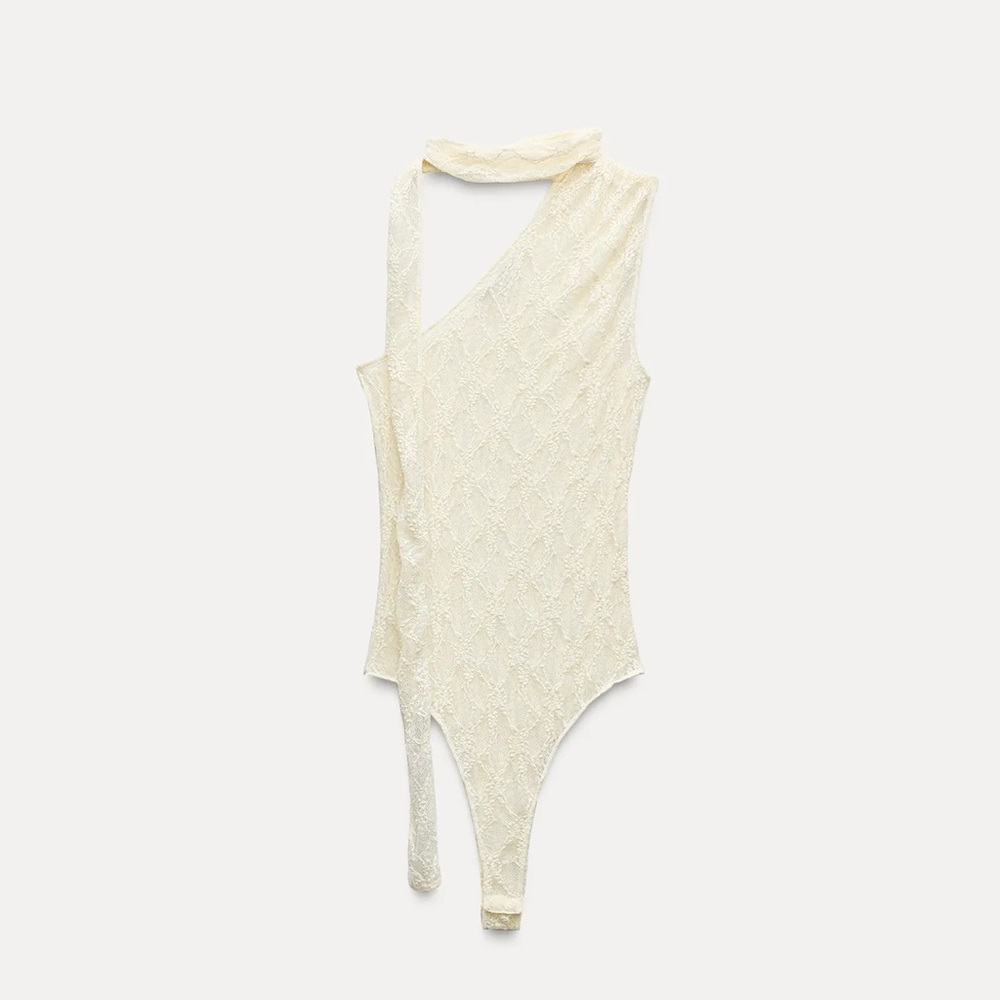 New Zara asymmetric cream lace Bodysuit